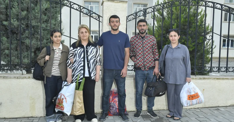 Şükürbəyliyə növbəti köç FOTO