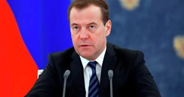 Ermənistan Rusiya ilə əlaqələri kəsir