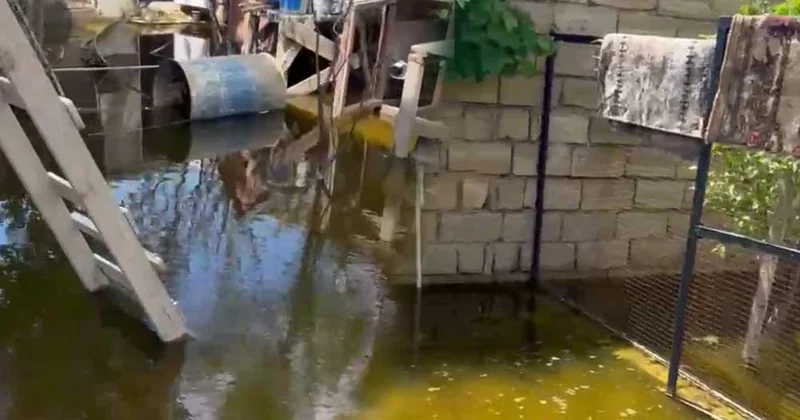 Sumqayıtda yüzlərlə ailə suyun və palçığın əsirinə çevrilib KONKRET