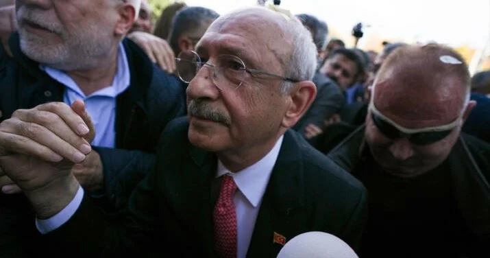 Kılıçdaroğlu on nəfəri CHP dən qovur SİYAHI