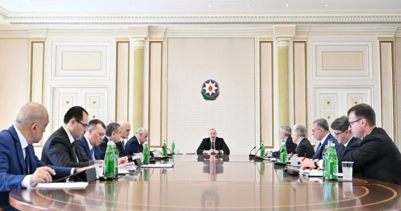 Prezident İlham Əliyev müşavirə keçirir Bu məsələlərə görə