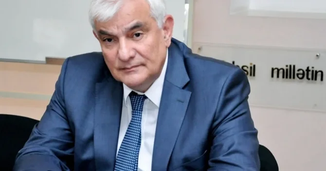 Kamal Abdulla niyə qadın evdə otursa, daha yaxşıdır dedi?