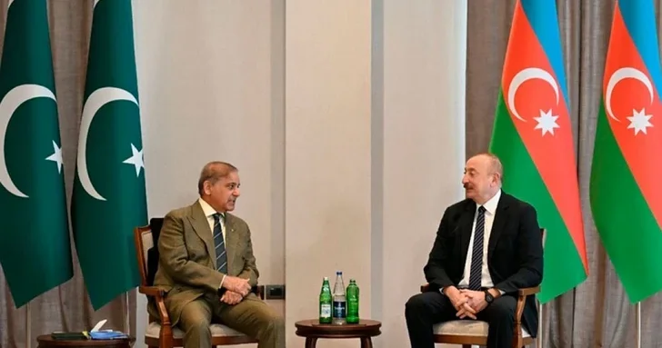 Президент Азербайджана направил письмо с соболезнованиями Шахбазу Шарифу
