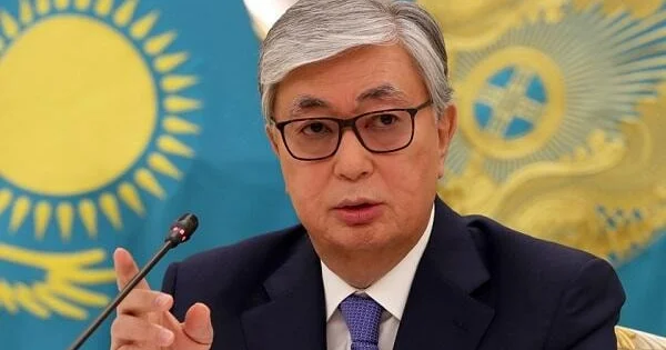 Tokayev Belarusa gedir