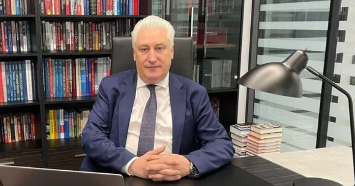 İqor Korotçenko: İran İsrail qarşıdurması Ermənistanı Azərbaycanla sülhə sövq edə bilər MÜSAHİBƏ