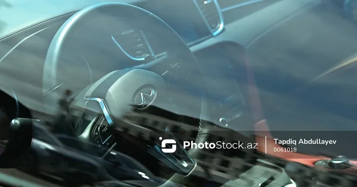 Роскошь на дороге: должны ли владельцы элитных авто платить больше за нарушения ПДД?