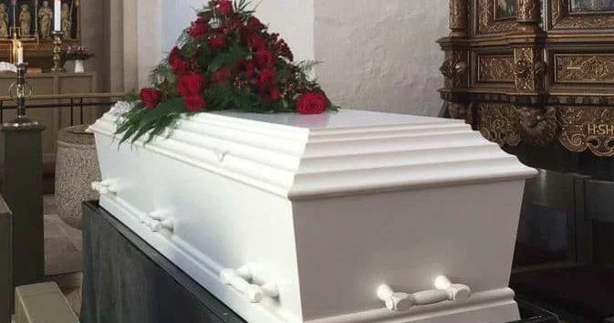 Məşhur aktyor tamaşa zamanı dünyasını dəyişdi