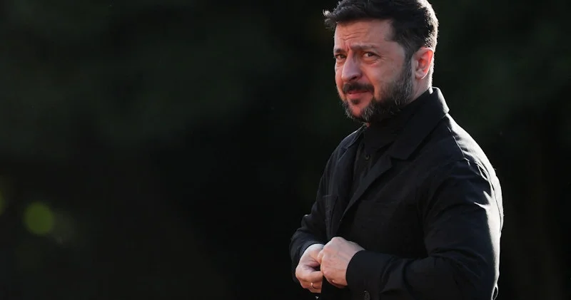 Zelenski geyim tərzini niyə dəyişib... FOTO