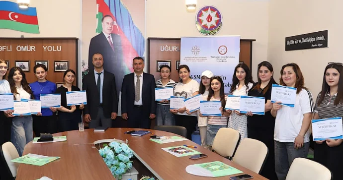 Gənclərin Sahibkarlıq Məktəbi layihəsi çərçivəsində silsilə maarifləndirici tədbirlər həyata keçirilib FOTO