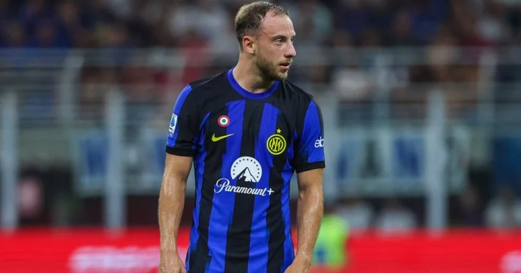 Atletiko İnter in müdafiəçisini istəyir