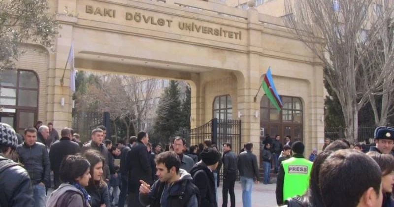 Bu universitet rekord sayda tələbə qəbul edəcək Nazir müavini açıqladı