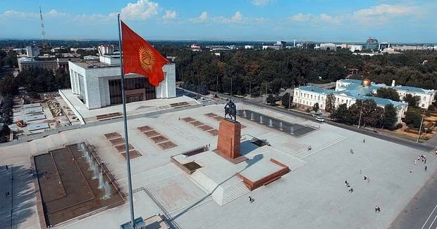 Qanun qəbul edildi: Bu türk dövləti rus dilindən imtina edir