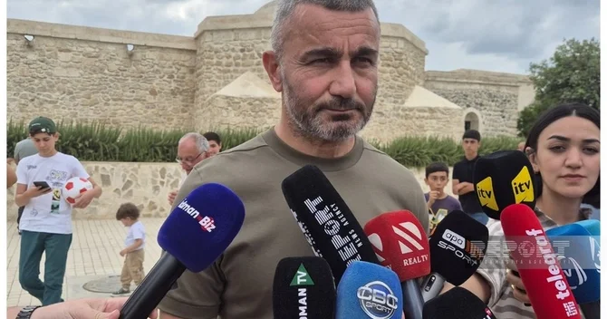 Qurban Qurbanov: Qarabağ ın futbolçularının bu torpaqlara gəlmək borcudur