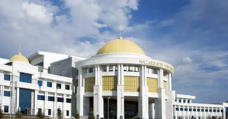 Qazax deputatlar Nazarbayev Universiteti ilə bağlı tələb irəli sürdülər