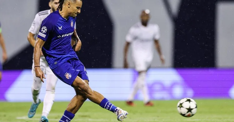 Dinamo nun müdafiəçisi Qarabağ ın hədəfində