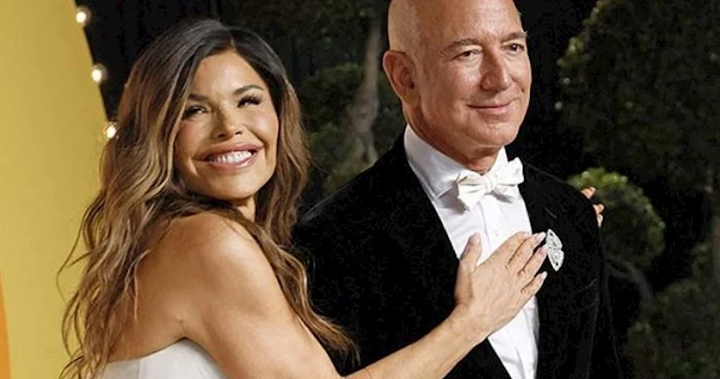 Ceff Bezos toyunda hədiyyə əvəzinə nə istədi?