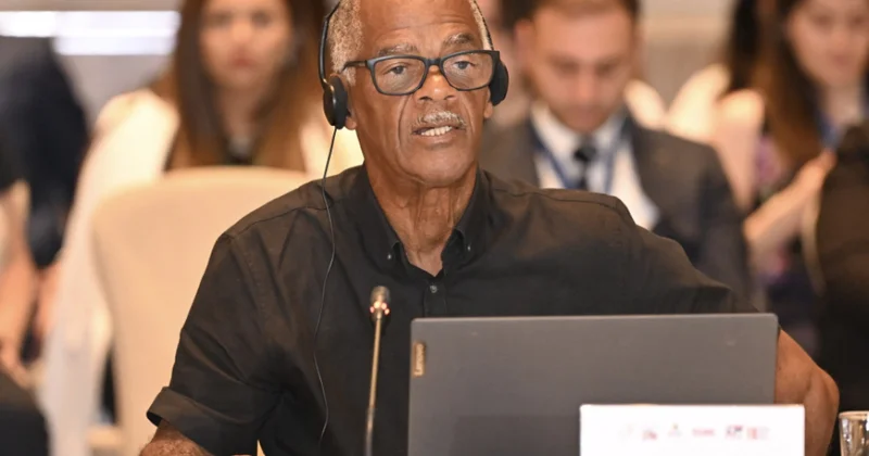 Luk Reyinet: Fransa heç bir zaman hüquq dövləti olmayıb