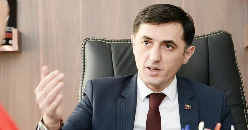 “Məmurların 95 faizi oğurladıqları ilə rahat yaşayır” Tural Abbaslı