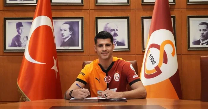 Hücumçu Qalatasaray dan ayrılır İtalyan komandası ilə danışıqlar gedir