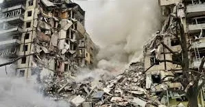 Траур в Днепре: российская атака унесла жизни десятков мирных жителей ФОТО