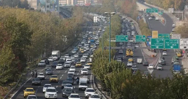 Tehranın çıxış yolları geri qayıdanlar üçün AÇILDI