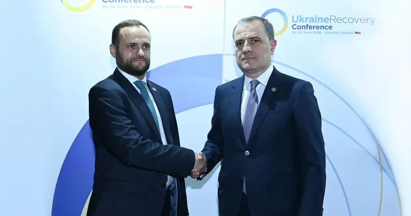 Байрамов и Кулеба рассмотрели перспективы сотрудничества