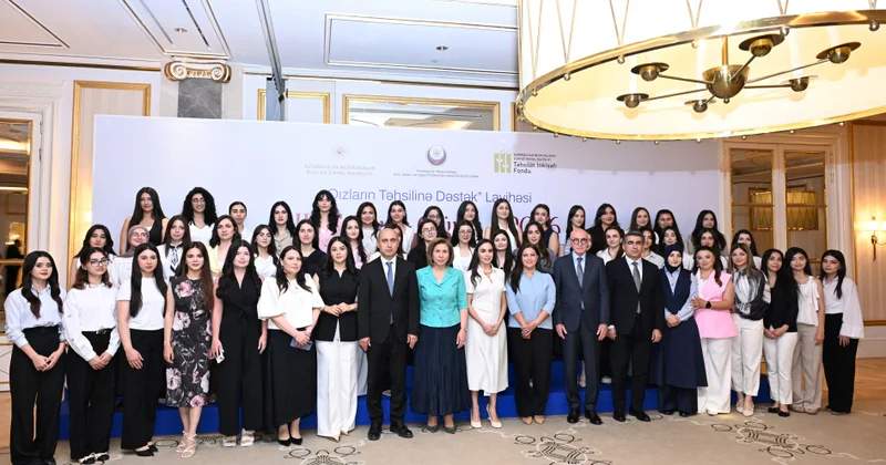 “Qızların təhsilinə dəstək” layihəsinin II Məzun Günü keçirilib FOTOLAR