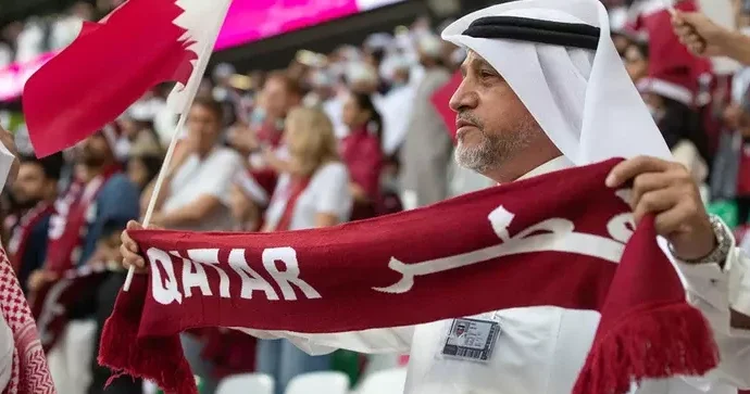 Qətər 2026 cı il dünya çempionatı üçün saxta azarkeşlər gətiribmiş