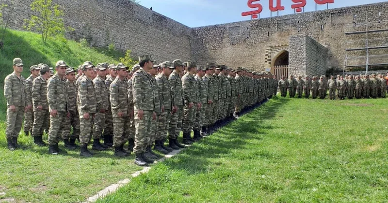 Военные оркестры пройдут маршем в восьми городах Азербайджана