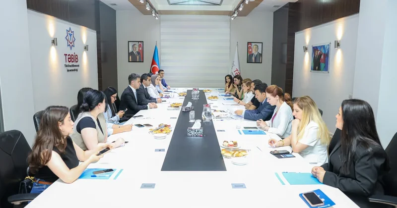 TƏBİB провел встречу с представителями медиа в формате открытого диалога