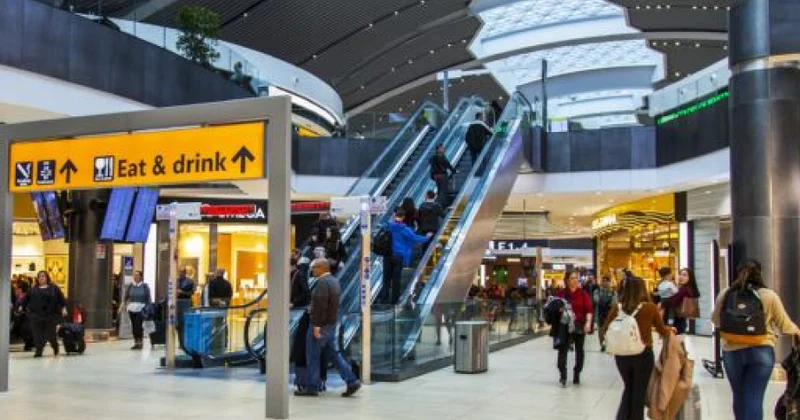 Roma aeroportlarında xaos müşahidə olunur