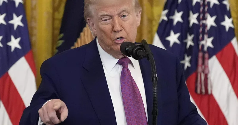 Трамп о трехсторонней встрече с Путиным и Зеленским