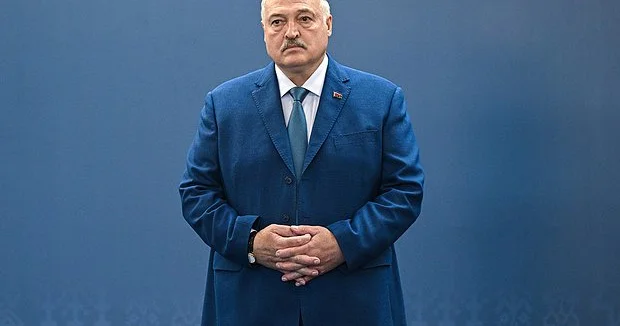 Lukaşenko ABŞ ı dünya lideri kimi tanıyır