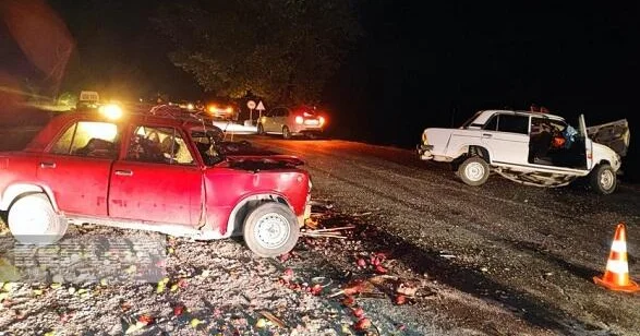Quba yolunda qəza: Yanacaq maşını qəzaya düşdü, yaralılar var