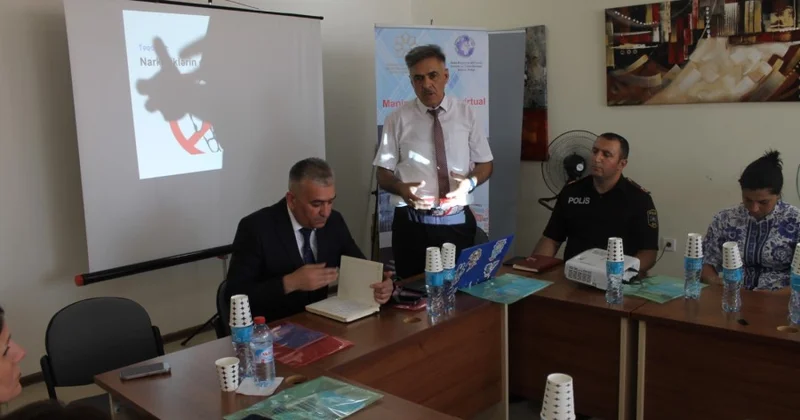 QHT regionda ictimai dinləmələr həyata keçirir FOTOLAR