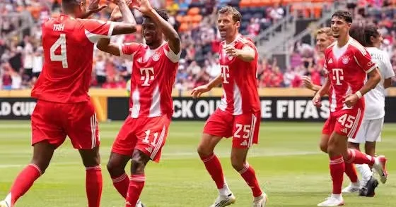 XXI əsrin ən yaxşı futbol klubları ilk 10 luq