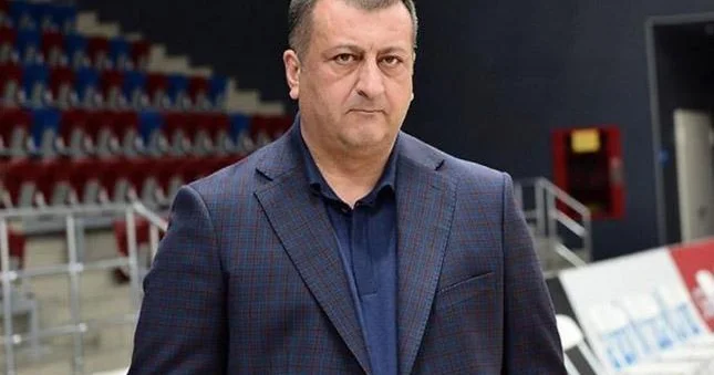 Ən güclü rəqib Araz Naxçıvan a düşüb Zaur Axundov