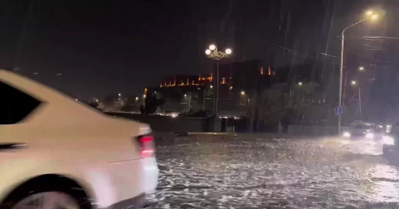 Ереван остался под водой ВИДЕО