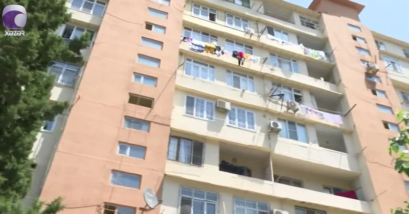 Binəqədidə yaşayış binasını birə basdı VİDEO