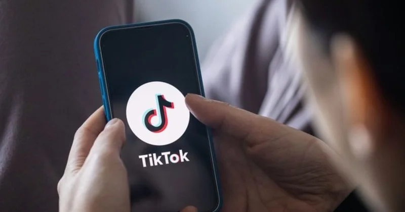 Tramp TikTok ı yenə hədələdi: Satış təsdiqlənməsə...
