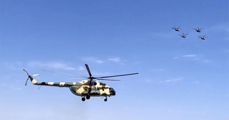 Hərbi helikopterlərimiz havaya qalxdı VİDEO