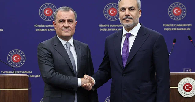 Bayramov və Hakan Fidan sülh prosesini müzakirə etdi