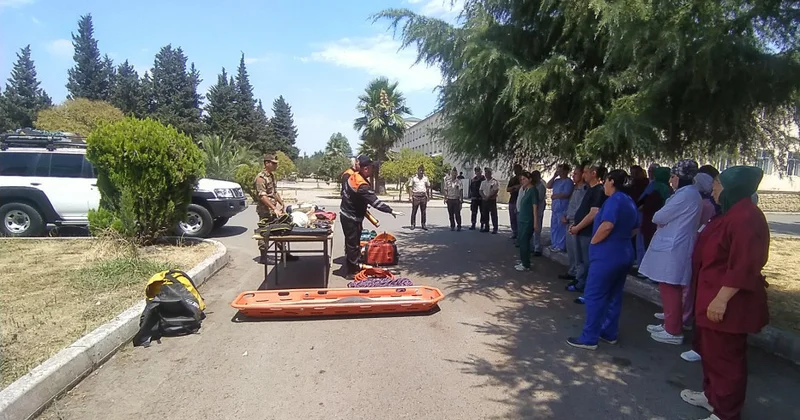 Fövqəladə hallarda davranış qaydaları ilə bağlı tədbir keçirilib VİDEO