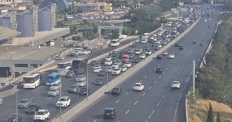 Paytaxtda cəmi iki istiqamət üzrə sıxlıq müşahidə edilir 25.07.2025