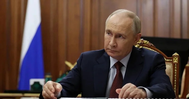 Kreml: Avqustun sonuna qədər Putin və Zelenski arasında görüş ehtimalı azdır