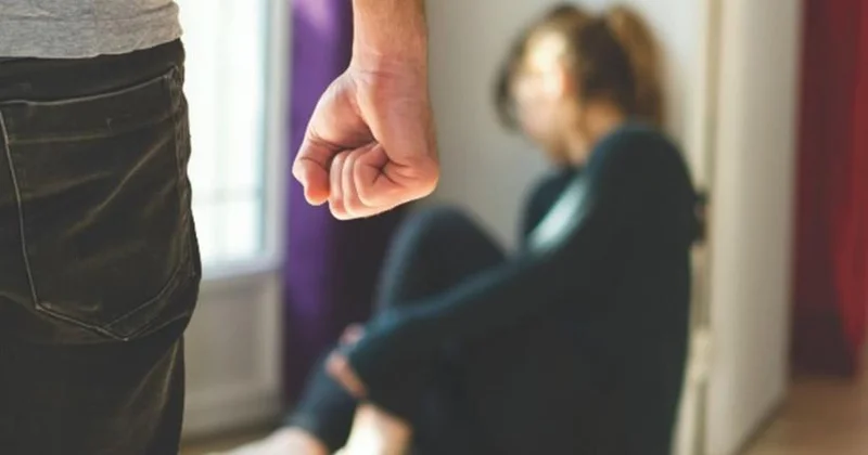 İtaliyadan tarixi addım: Qadınları öldürənlər ömürlük həbs ediləcək