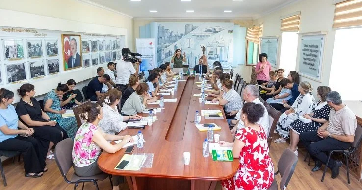 “Sağlamlıq üçün tibbi təfəkkürün inkişafı” layihəsi çərçivəsində növbəti tədbir Salyanda keçirilib FOTOLAR