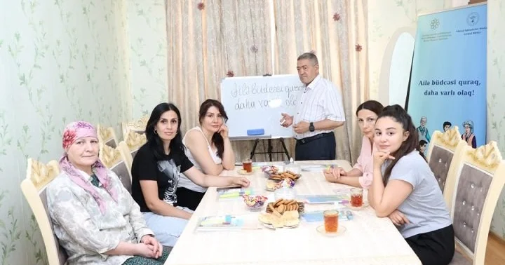 Liberal İqtisadçılar Mərkəzi İB Alə büdcəsi quraq, daha varlı olaq! adlı layihəyə yekun vurdu