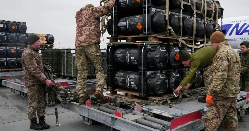 ABŞ Dövlət Departamenti Ukraynaya 180 milyon dollarlıq hərbi yardım göndərilməsini təsdiq edib