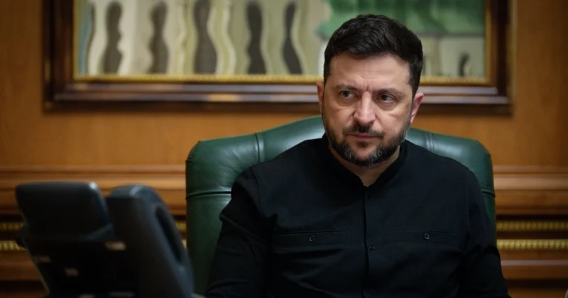 Zelenski: Rusiya ilə İran arasında hərbi yüklər daşıyan gəmilərə zərbələr endirilib